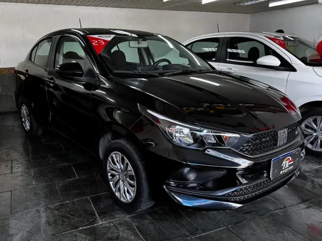 Carro Fiat Cronos 2023 Drive 1.0 (Flex) MT