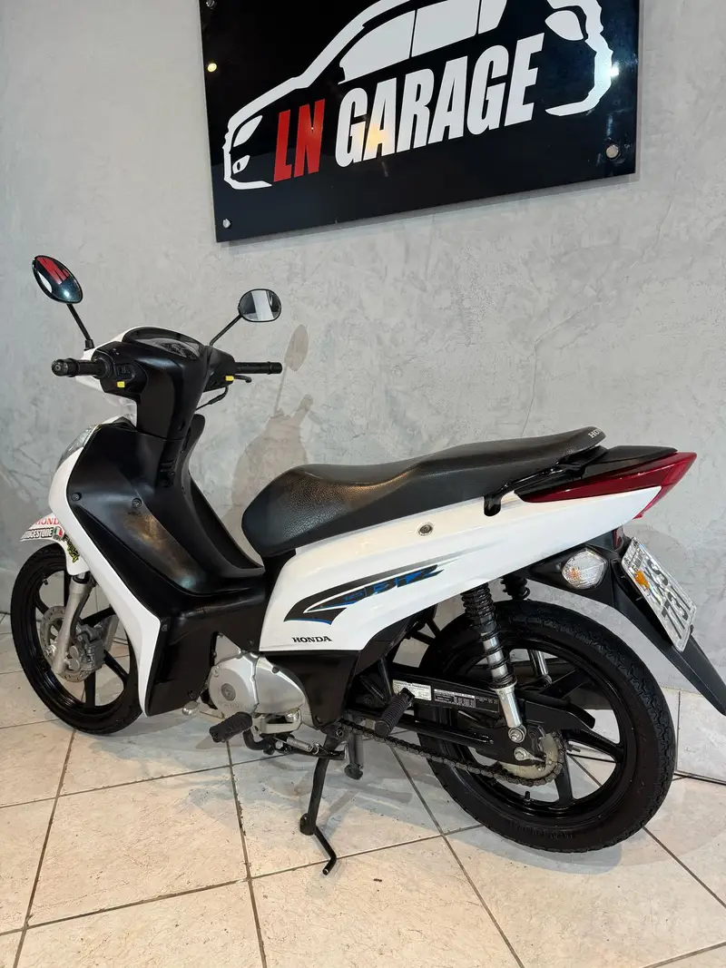 Honda Biz 125i Flex