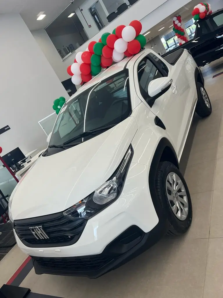 Fiat Strada Freedom 1.3 CS Plus (Flex)