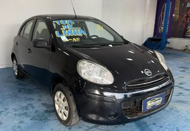 Carro Nissan March 2012 1.0 16V (Flex)