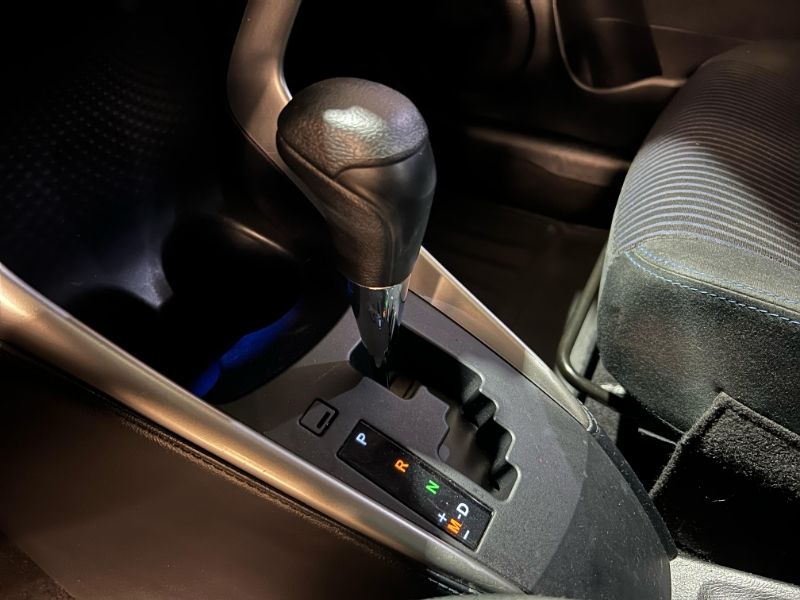 Yaris Sedan 1.5 XL Live CVT (Flex)