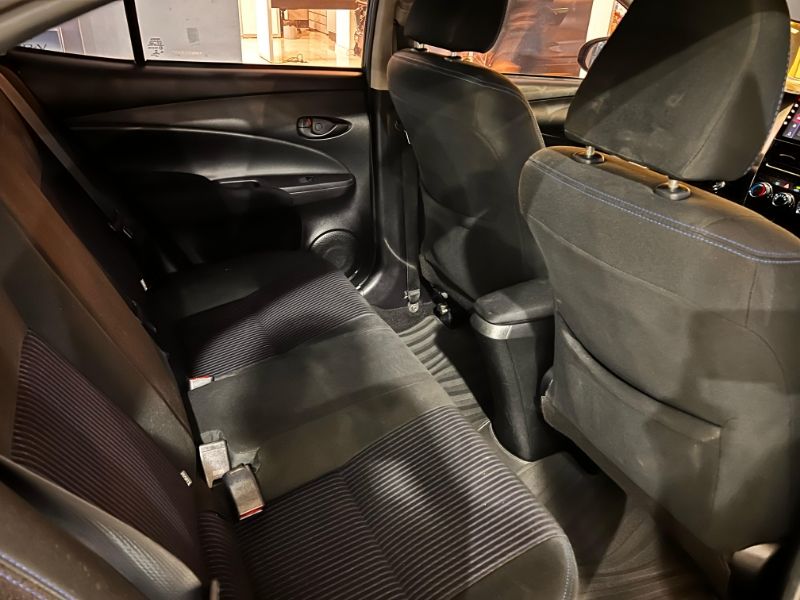 Yaris Sedan 1.5 XL Live CVT (Flex)