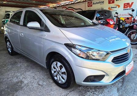 Onix 1.0 LT SPE/4
