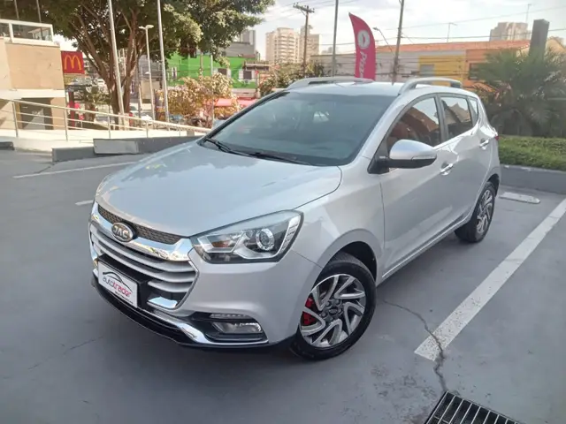 Carro JAC T40 2019 1.6
