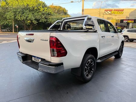HiluxCabineDupla Hilux 2.7 SR CD 4x2 (Flex) (Aut)
