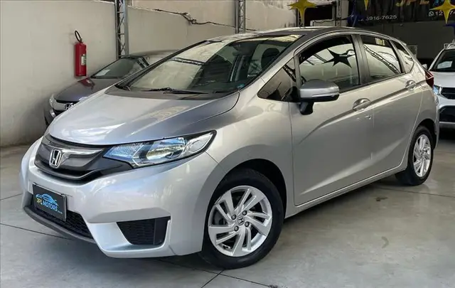 Carro Honda Fit 2015 1.5 16v LX CVT (Flex)
