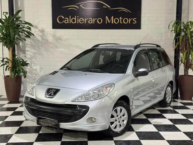 Carro Peugeot 207 SW 2010 XR S 1.4 8V (flex)