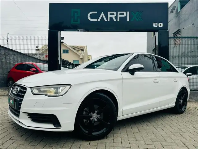 Carro Audi A3 2016 1.4 TFSI Ambiente S Tronic