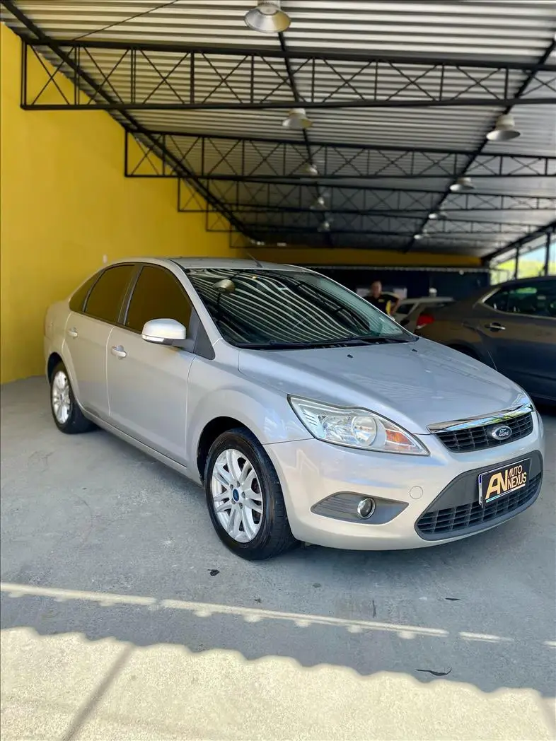 Ford Focus Hatch 2.0 16V Flex