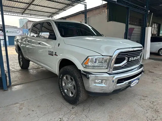 Carro RAM 2500 2018 Ram 2500 CD 6.7 4X4 Laramie
