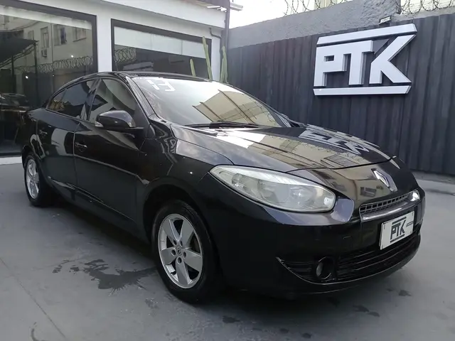 Carro Renault Fluence 2013 2.0 16V Dynamique (Flex)