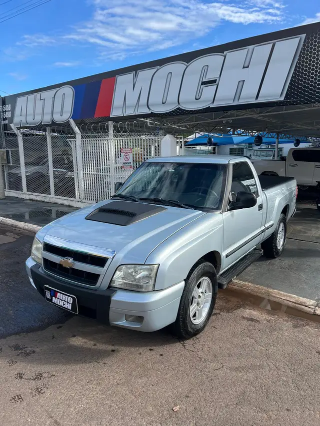 Carro Chevrolet S10 Cabine Simples 2011 S10 Advantage 4x2 2.4 (Flex) (Cab Simples)
