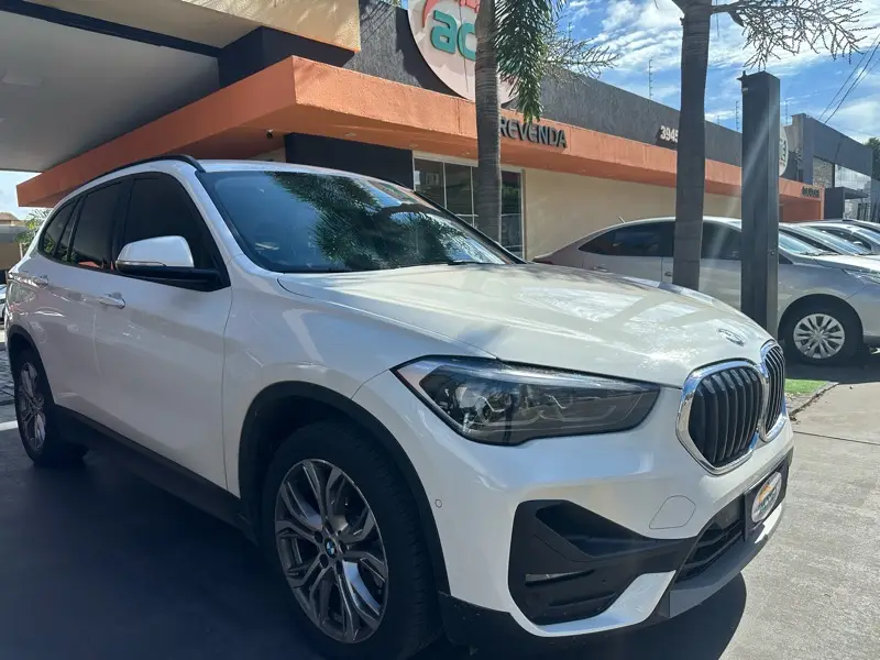 BMW sDrive20i 2.0 Turbo (Aut.)