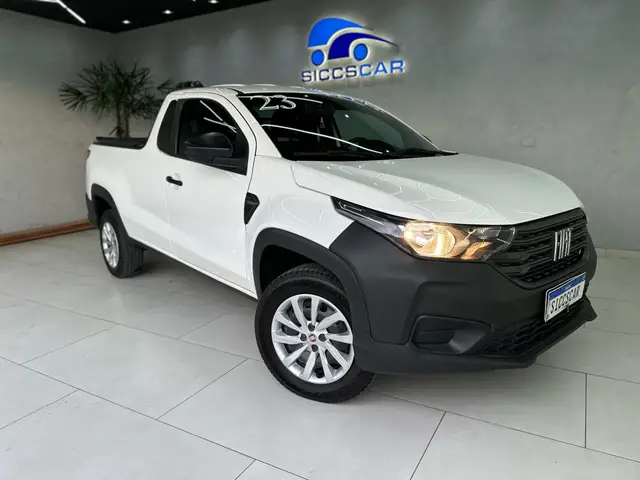 Carro Fiat Strada 2023 Endurance 1.4 Cabine Plus (Flex)