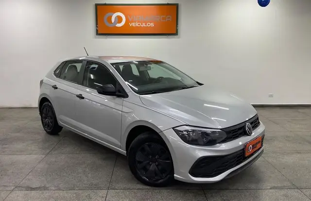 Carro Volkswagen Polo 2024 Track 1.0 Flex 12V 5p
