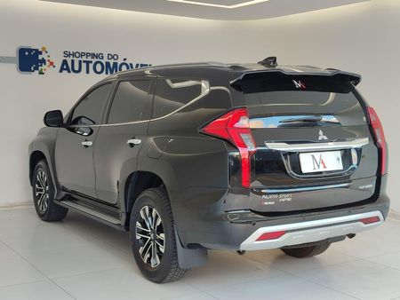 Pajero Sport HPE 2.4