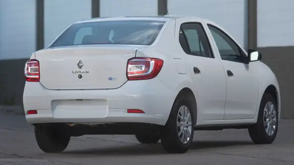 Sedan ganha versão movida a GNV que custa mais que a versão de entrada do SUV