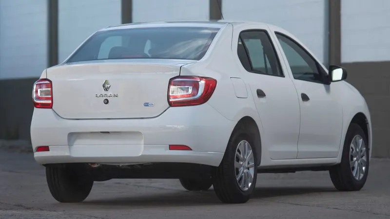 Renault Logan sobrevive na Argentina com kit gás e mais caro que Kardian 