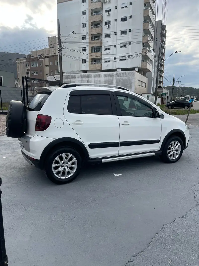 Volkswagen CrossFox 1.6 VHT (Flex)