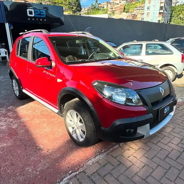 Carro Renault Sandero Stepway 2014 1.6 16V Hi-Flex (aut)