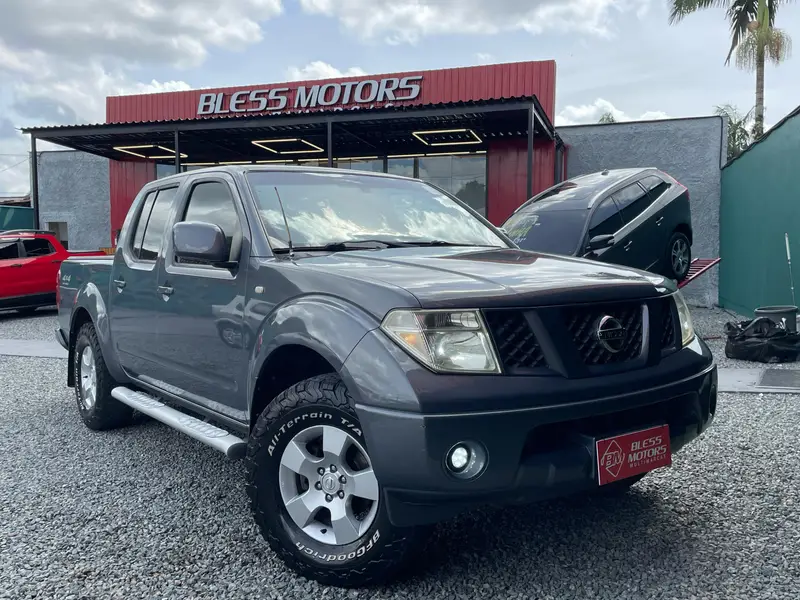 Nissan Frontier XE 4x2 2.5 16V (cab. dupla)