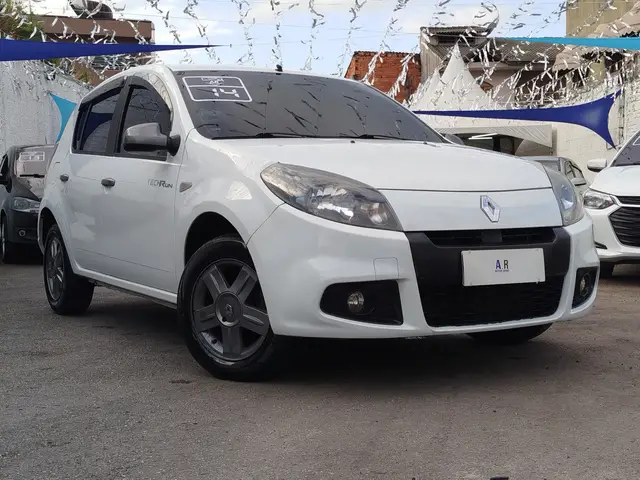 Carro Renault Sandero 2014 Expression 1.0 16V (flex)