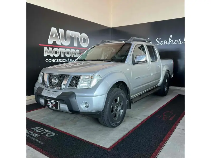 Nissan Frontier LE 4x4 2.5 16V (cab. dupla) (aut)