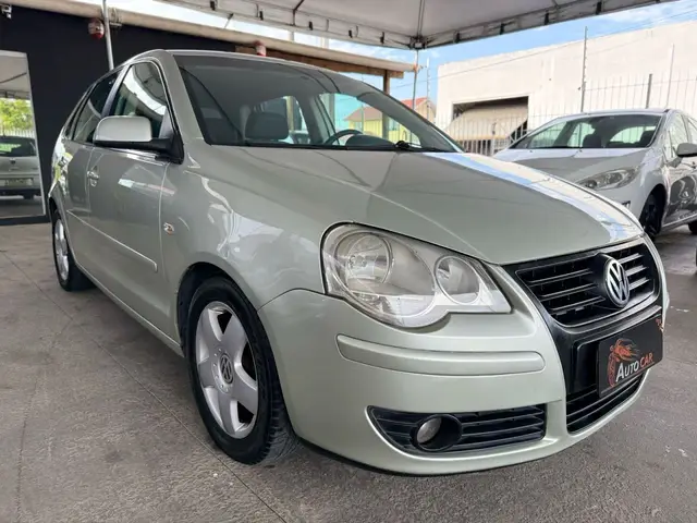 Carro Volkswagen Polo Sedan 2007 1.6 8V (Flex)