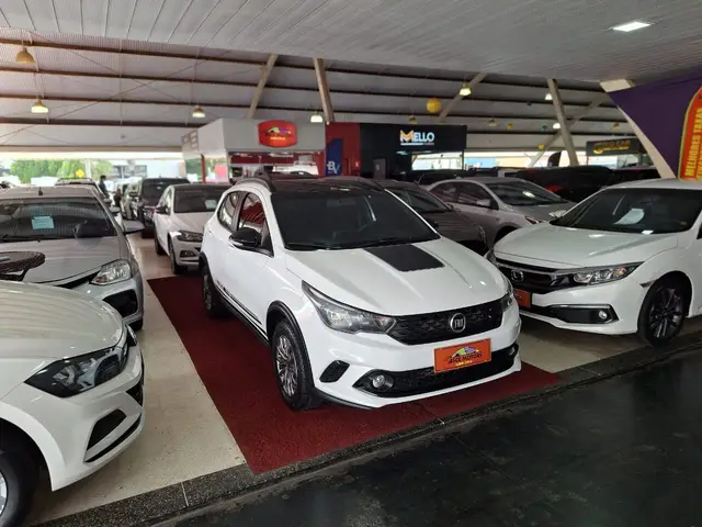 Carro Fiat Argo 2020 1.3 Trekking (Flex)