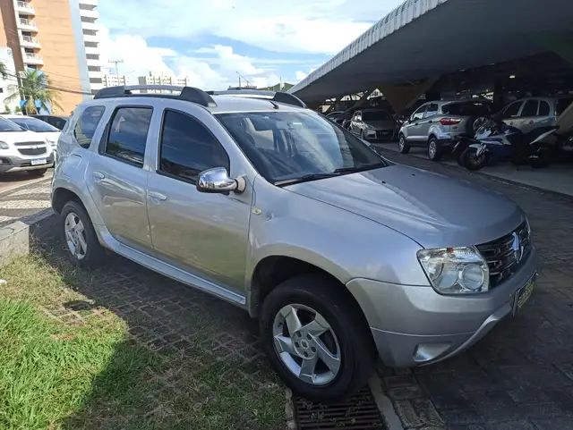 Carro Renault Duster 2012 2.0 16V Dynamique (Flex)