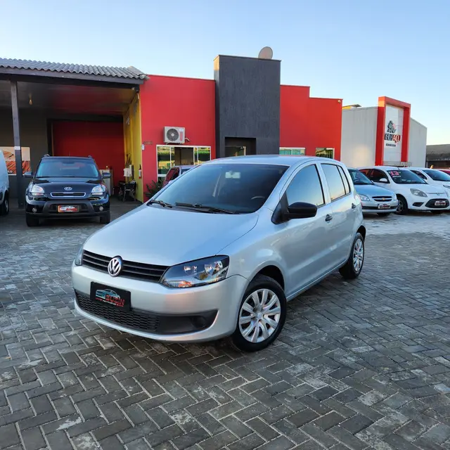 Carro Volkswagen Fox 2013 1.6 VHT (Flex)