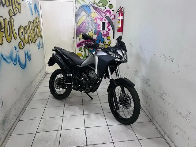 Carro Honda XRE Sahara 300 2024 ABS