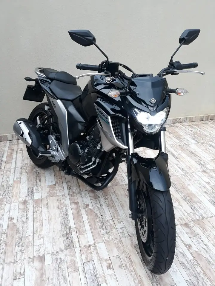 Yamaha Fazer FZ25 Fazer