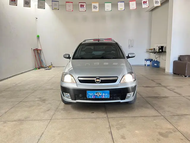Carro Chevrolet Montana 2010 Sport 1.4 (Flex)
