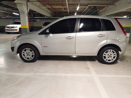 Fiesta Hatch SE Rocam 1.6 (Flex)