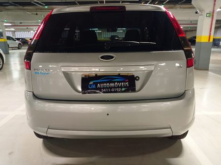 Fiesta Hatch SE Rocam 1.6 (Flex)