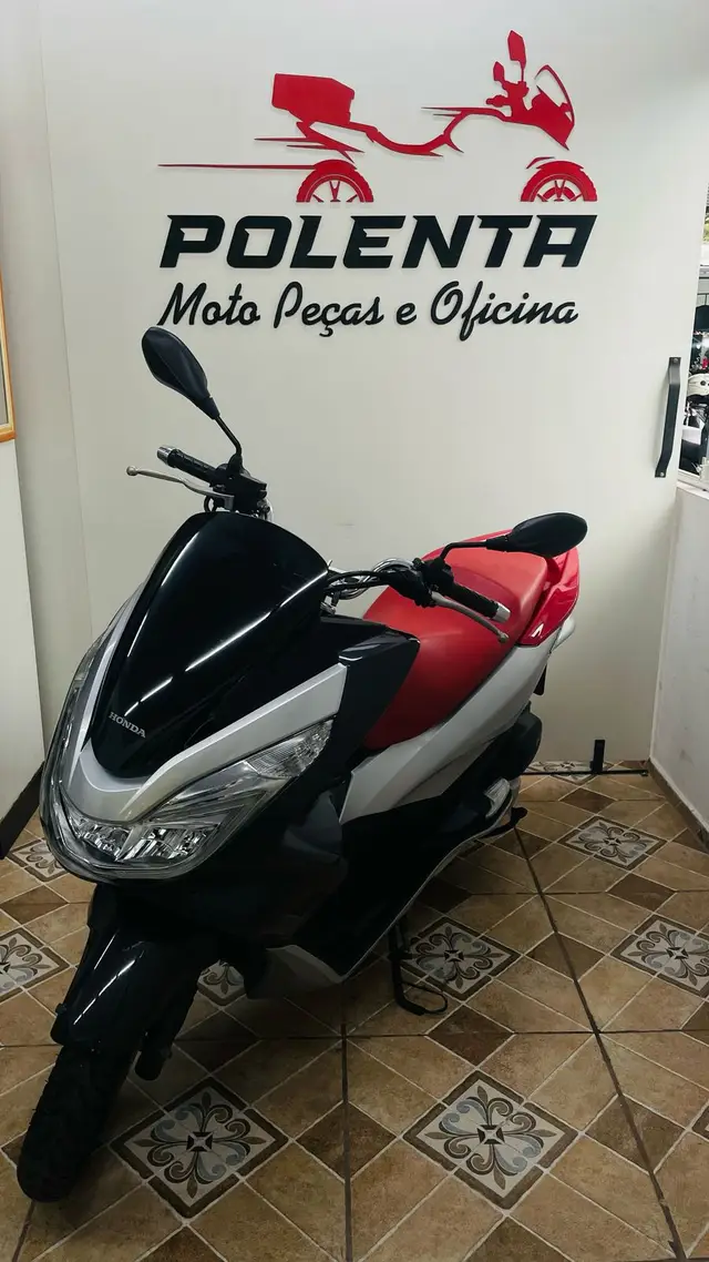 Moto Honda PCX 150 2018 DLX