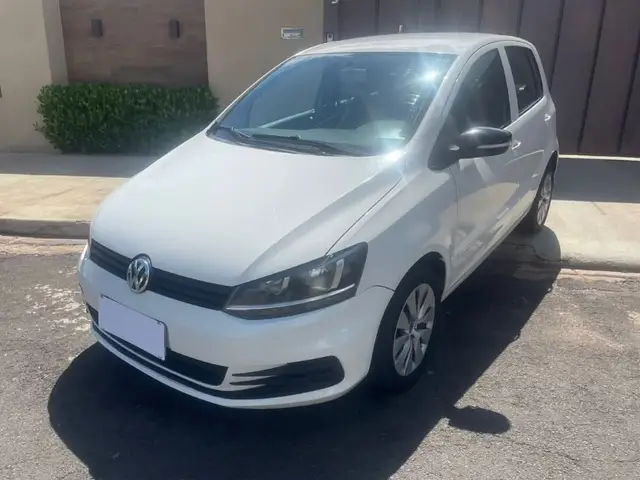Carro Volkswagen Fox 2016 1.0 MPI Trendline (Flex)