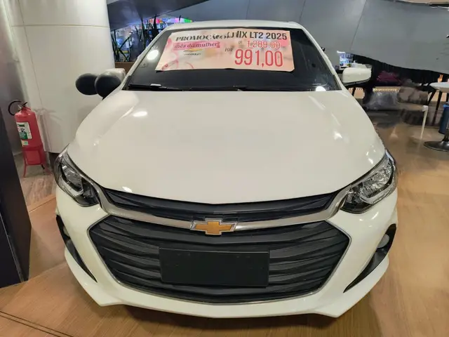 Carro Chevrolet Onix 2025 LT 1.0