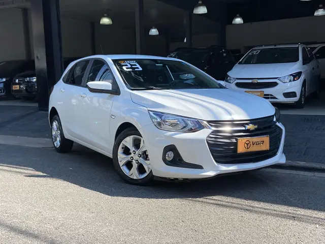 Carro Chevrolet Onix 2023 LTZ 1.0 Turbo (Aut.)