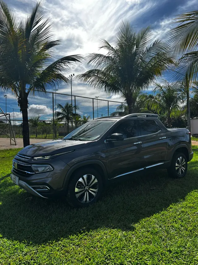 Carro Fiat Toro 2023 Volcano 2.0 TDI 4x4 (Aut)