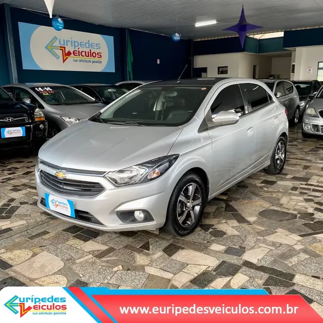 Carro Chevrolet Onix 2018 1.4 LTZ SPE/4 (Aut)