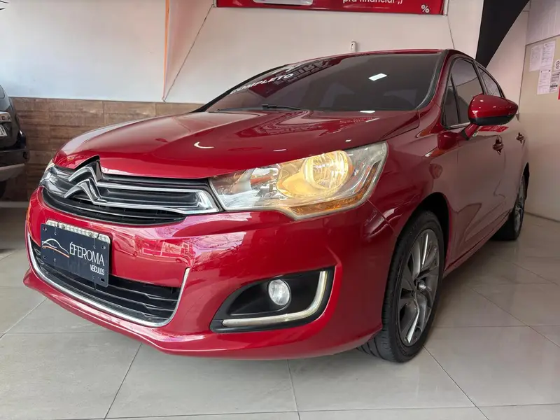 Citroën C4 Lounge Tendance 2.0i (Aut)