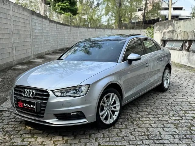 Carro Audi A3 2016 2.0 TFSI Ambition S Tronic