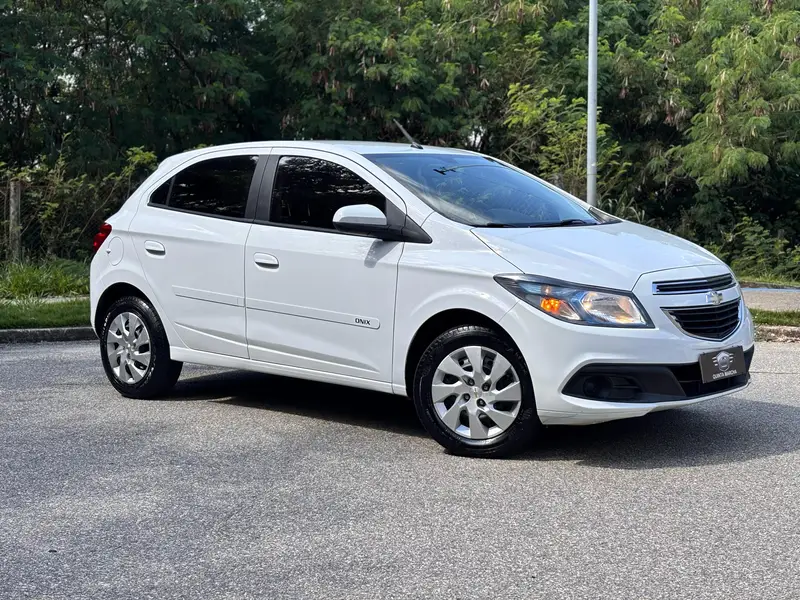 Chevrolet Onix 1.4 LT SPE/4