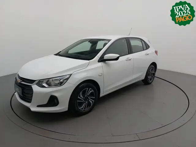 Carro Chevrolet Onix Plus 2024 LT 1.0