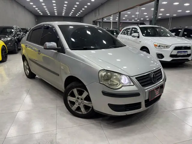 Carro Volkswagen Polo Sedan 2008 1.6 8V (Flex)