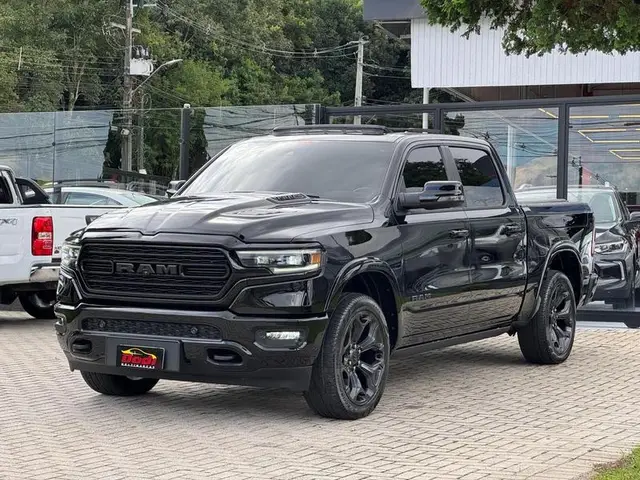 Carro RAM 1500 2023 Limited 5.7
