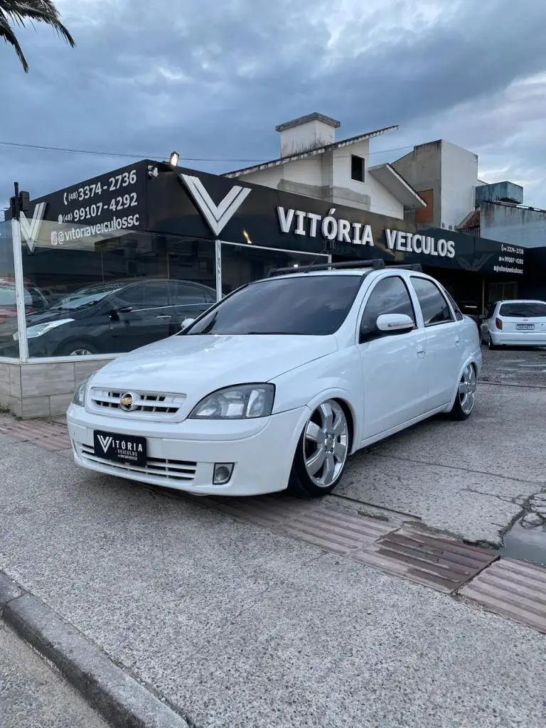 Chevrolet Corsa Sedan 1.0 8V