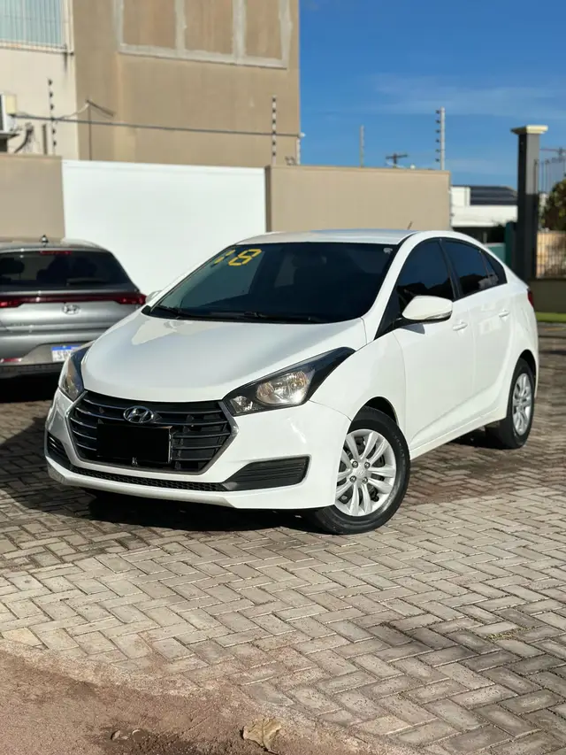 Carro Hyundai HB20S 2018 1.6 Comfort Plus (Flex)